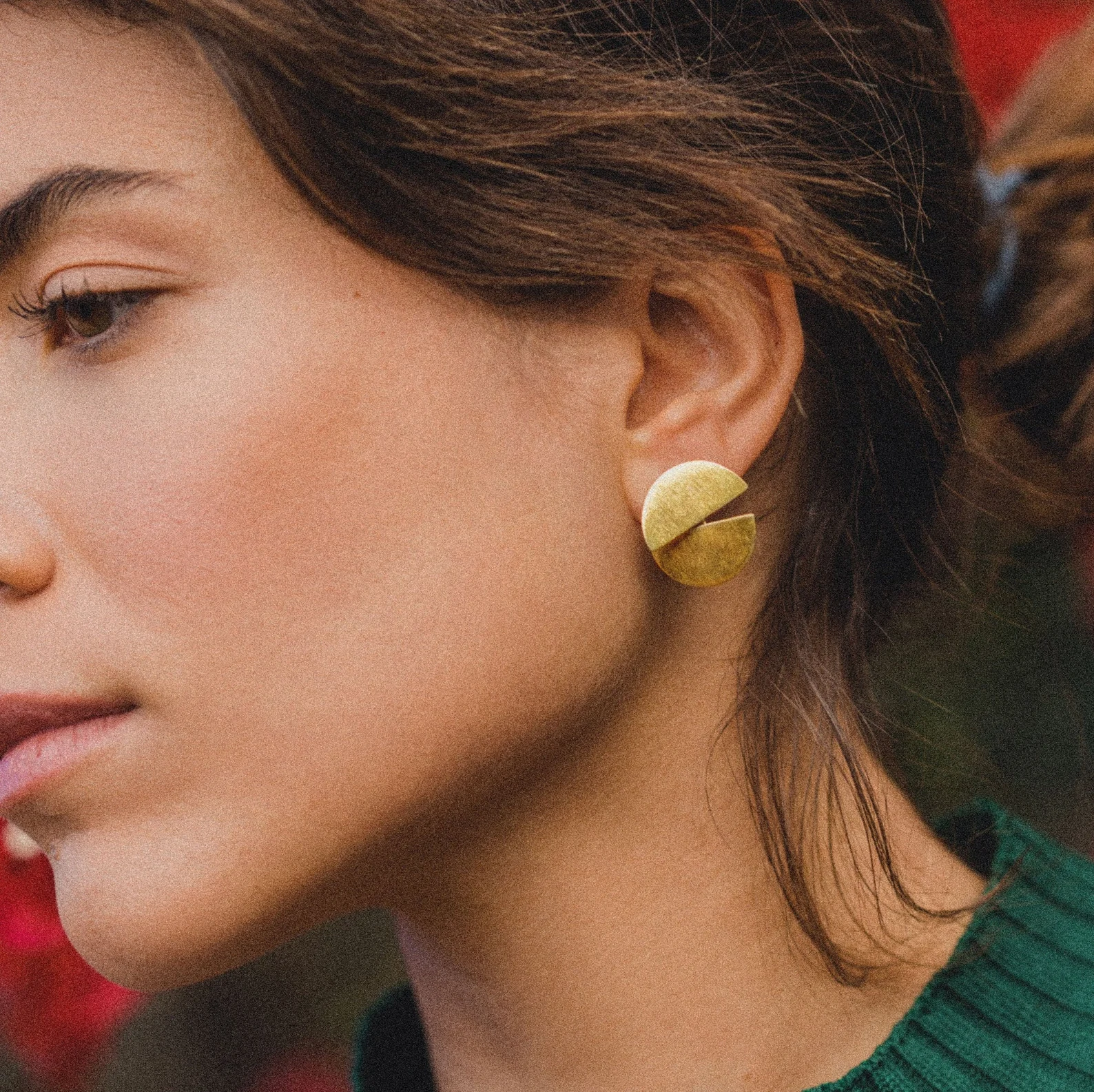 Earrings That Frame Your Beauty
